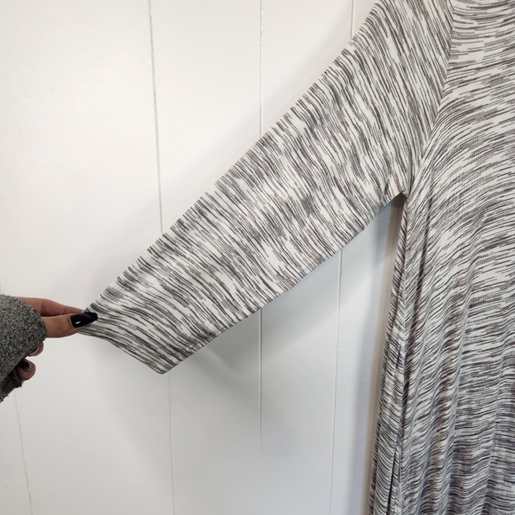 Max Studio Gray Sharkbite Hem Tunic Hi Low Dress 3/4 Sleeves Soft Stretchy Large - Picture 3 of 6